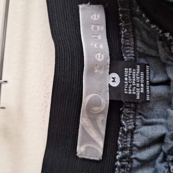 Refuge Cotton Mini Skirt Size S/M - Picture 7 of 10